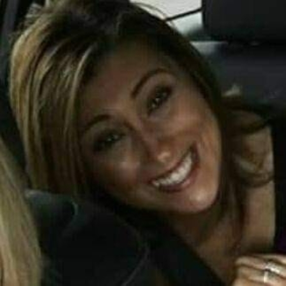 Meet your Posher, Denise - Picture 1 of 1